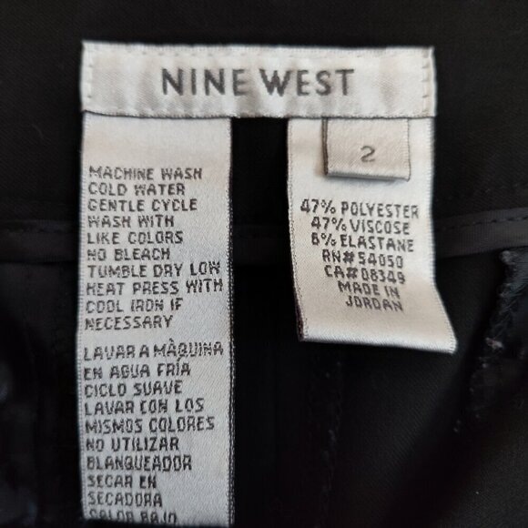 Ladies SZ 2 Nine West Black Wear to Work Capris - Picture 5 of 5